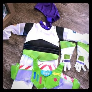 Buzz light year toy story 4 costume size 3